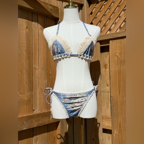 🆕 ZIMMERMANN 🧿 NWT Cascadian Crochet Tri Bikini, Blue Botanical - Sz 3 US6/8 - Picture 2 of 16